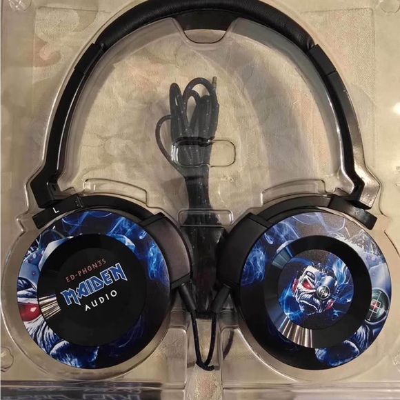 Onkyo Maiden Audio EDphones with Blue and Black Design